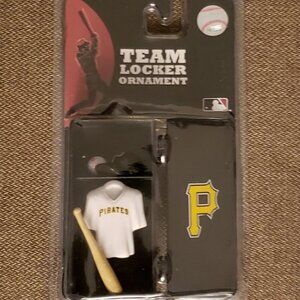 Pittsburgh Pirates Baseball Team Locker Room Christmas Ornament Black & Gold MLB